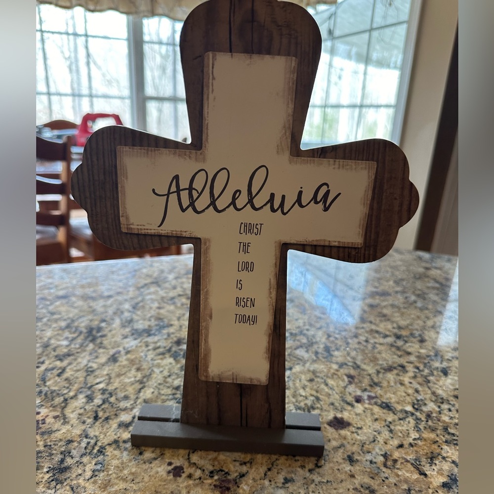 Easter cross decor